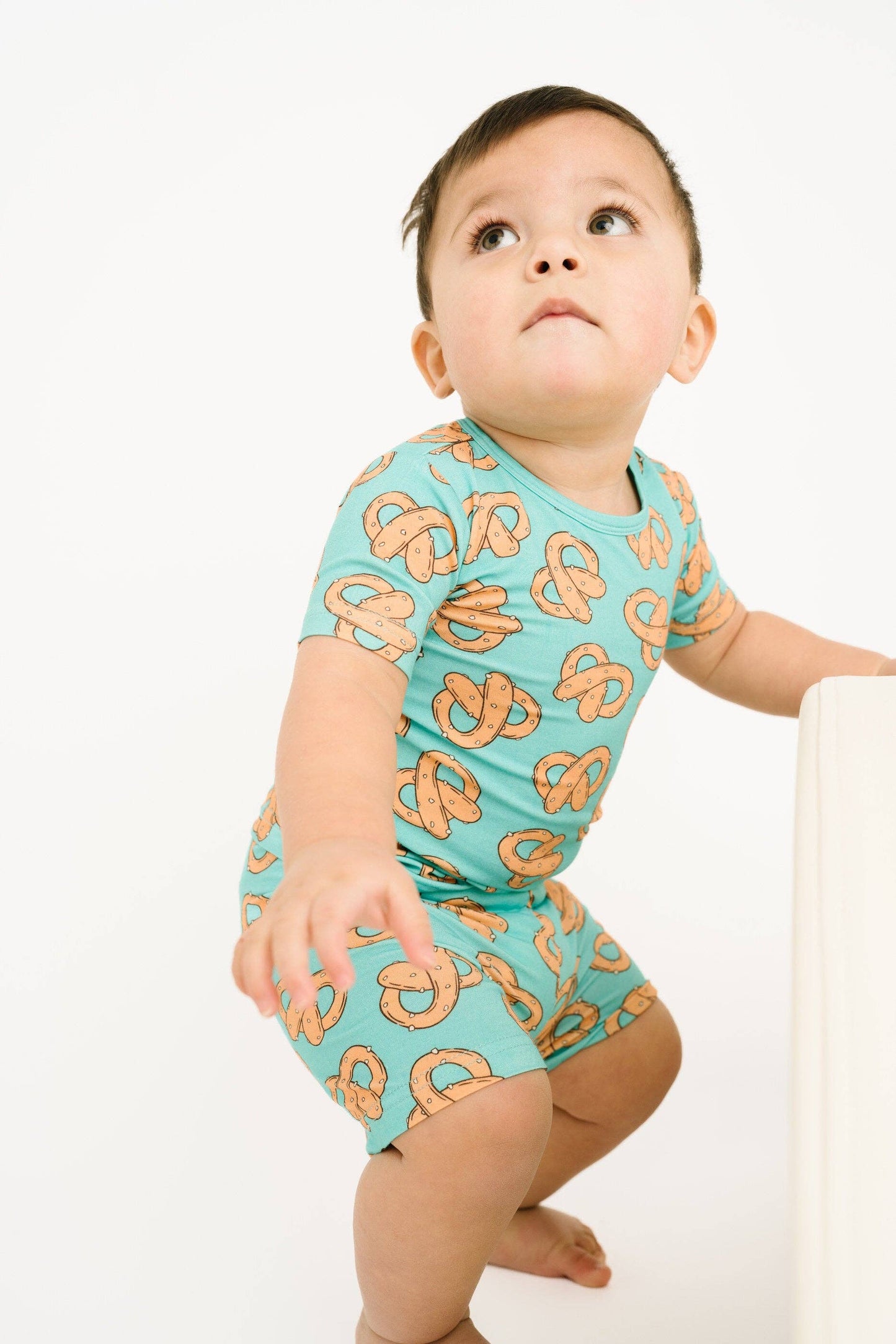 Pretzel Party Bamboo Shorts Set