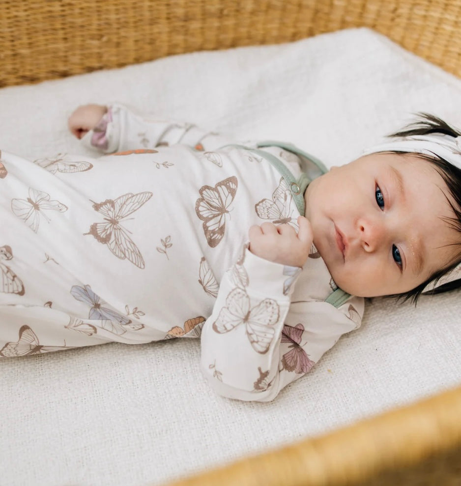 Luna Newborn Knotted Gown