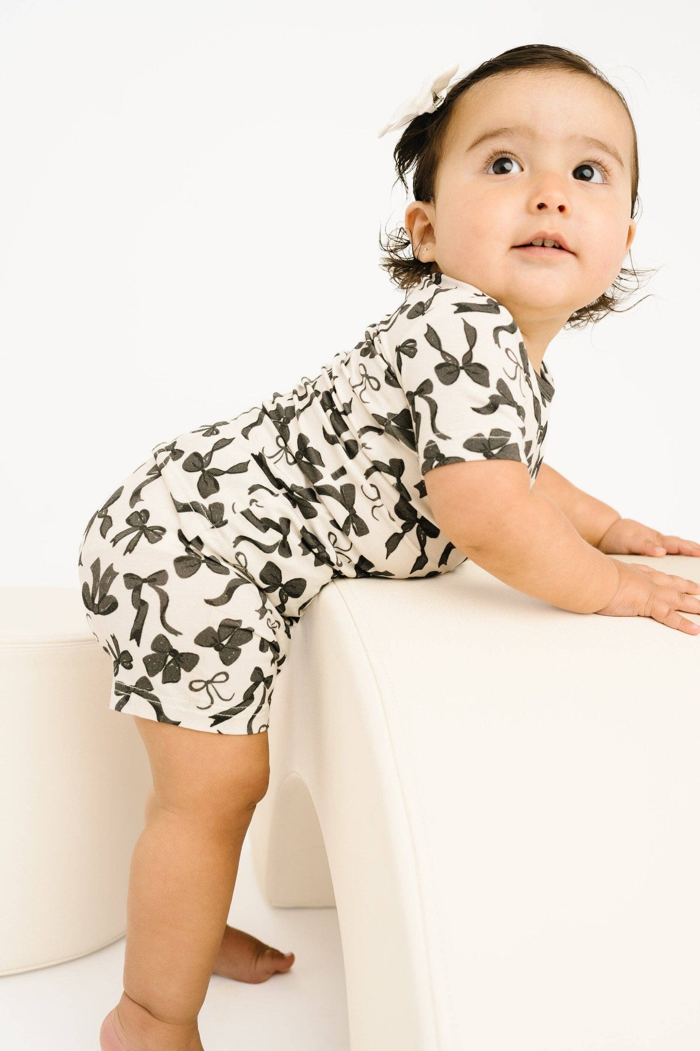 Monochrome Bows Bamboo Shorts Set